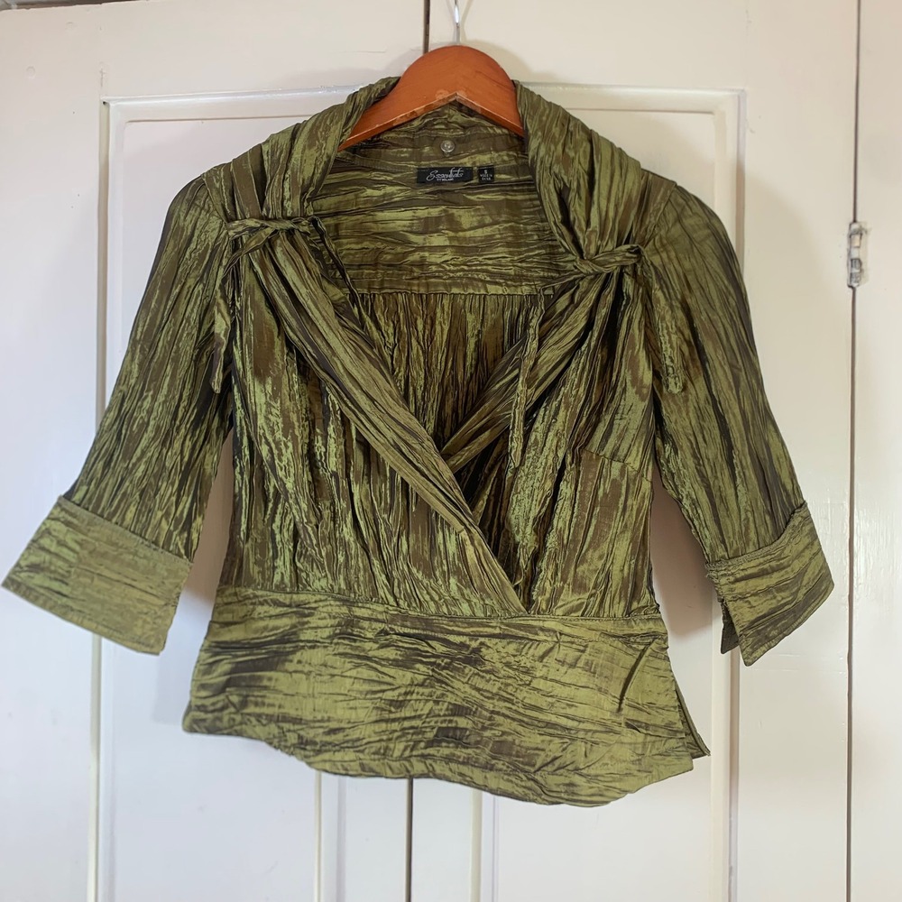 Essentials by Milano Metallic Green Crushed Wrap Blouse‎ Small Whimsigoth Fairy